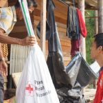 RESPON BANJIR MANGKUPADI PMI BULUNGAN DISTRIBUSIKAN BANTUAN