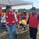 PMI KOTA TARAKAN TERJUNKAN TIM MEDIS DAN AMBULANS PADA PENURUNAN PADAW TUJU DULANG IRAW TENGKAYU