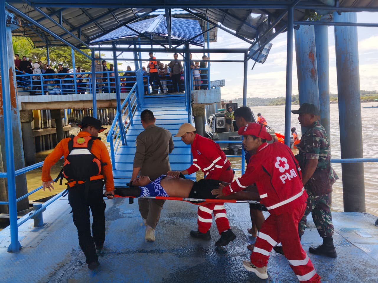 PMI Kalimantan Utara Siagakan Tim Medis pada Ajang “Fastest On Kayan River” dalam Rangka HUT ke-13 Provinsi Kalimantan Utara