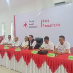 PMI KALTARA BERSAMA PMI KABUPATEN/KOTA MELAKUKAN STUDY KAJI KEMARKASAN DAN BULAN DANA KE PMI KOTA SAMARINDA