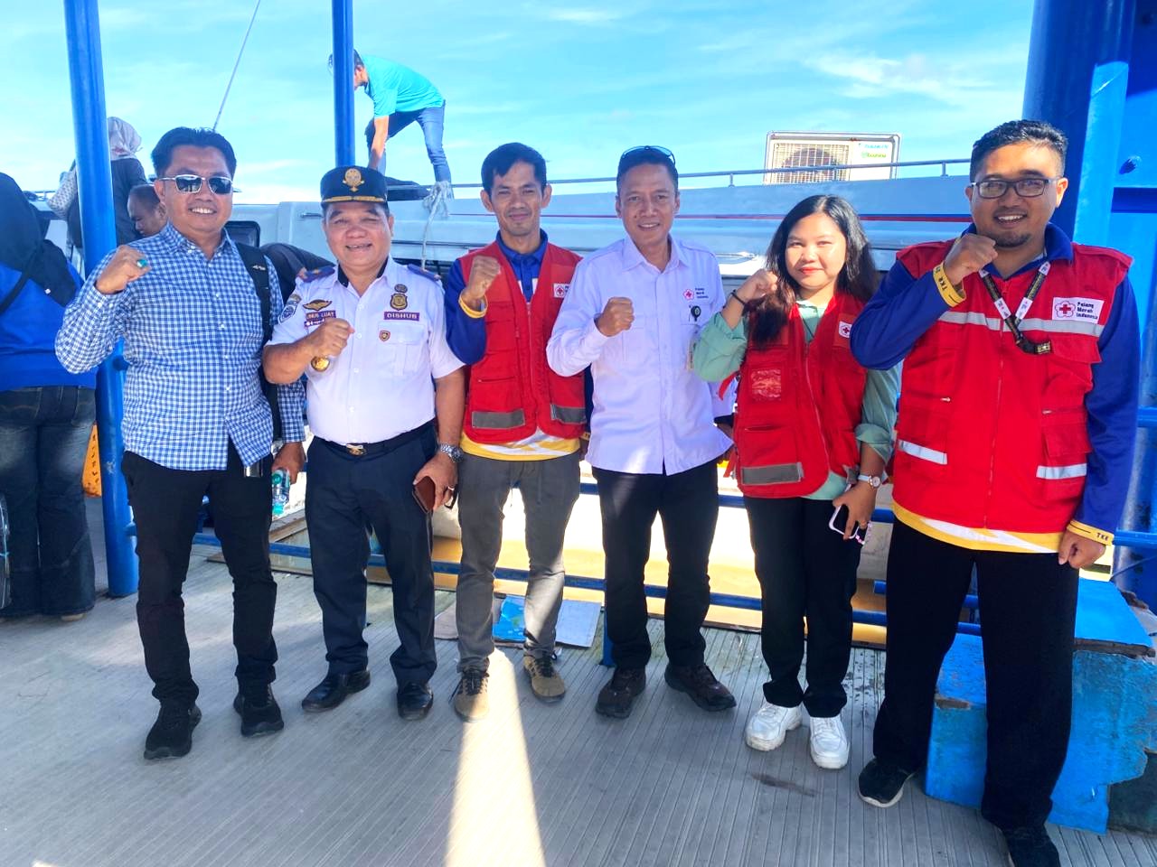 PMI SE KALTARA SIAGA PERTOLONGAN PERTAMA DAN PELAYANAN AMBULANS PMI DALAM RANGKA HARI NATAL 2025 DAN TAHUN BARU 2026.