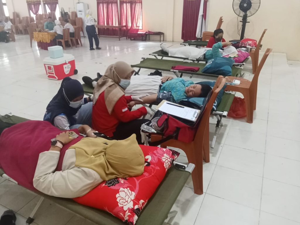 PMR WIRA SMAN 1 TANJUNG SELOR GELAR DONOR DARAH KE-32