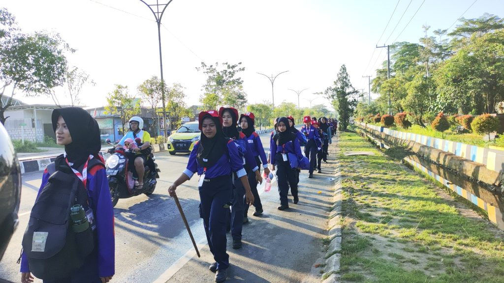 PMR WIRA SMAN 1 TANJUNG SELOR GELAR KEGIATAN SURVIVAL PMR
