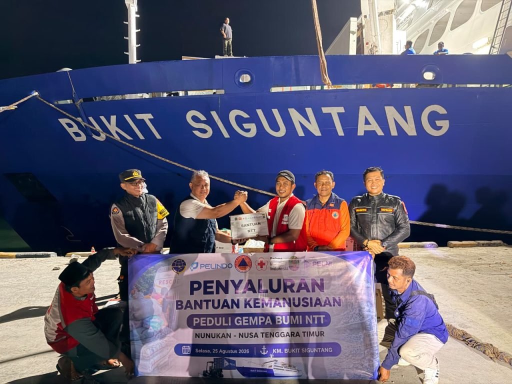 DARI NUNUKAN UNTUK NTT, BANTUAN KEMANUSIAAN DIBERANGKATKAN MELALUI KM BUKIT SIGUNTANG