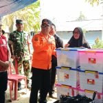 PMI DAN PEMKOT TARAKAN SALURKAN BANTUAN BAGI KORBAN KEBAKARAN RT 5 KARANG BALIK