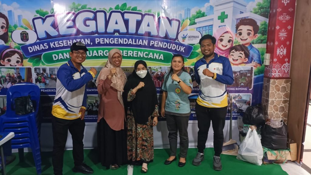 PELAYANAN CEK KESEHATAN GRATIS DIPARAS PERBATASAN DALAM RANGKA HUT-27 KABUPATEN NUNUKAN